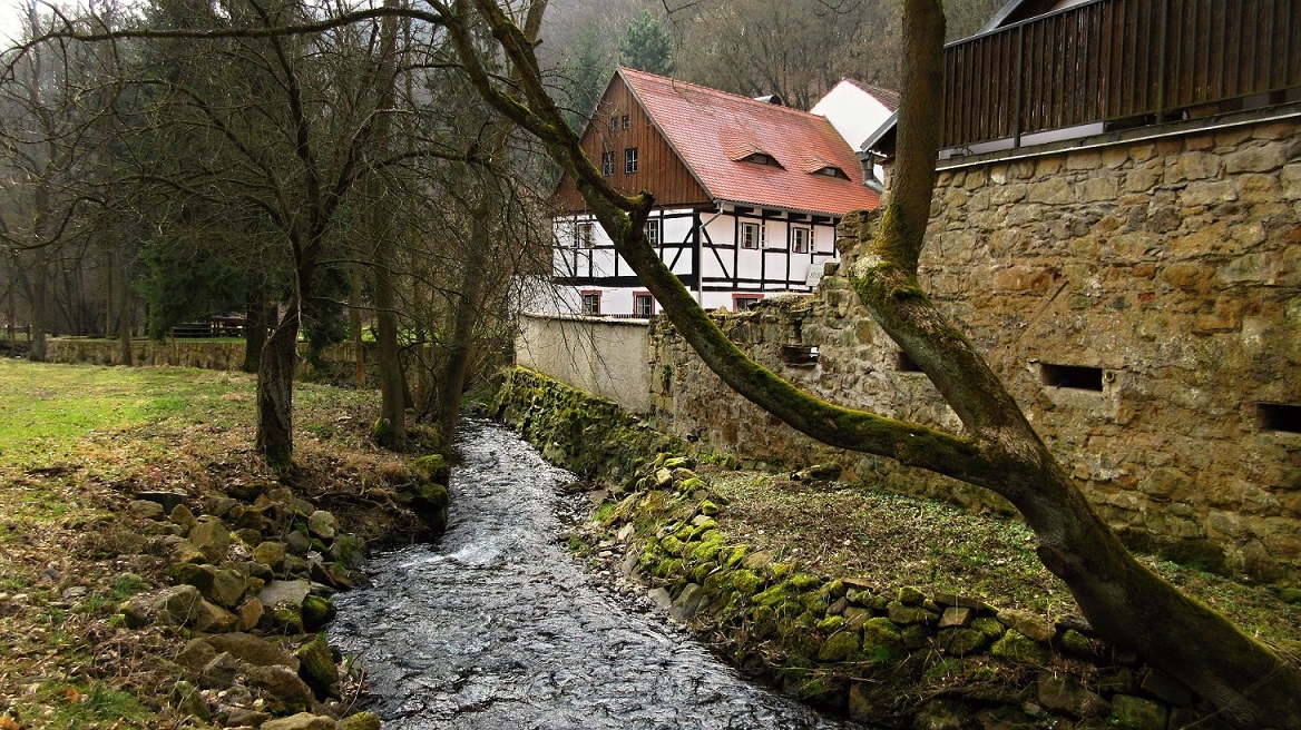 Výlet do Opárenského údolí
