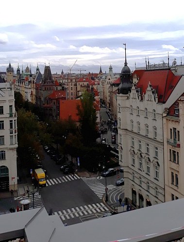 22-vyhled-smer-parizska-ulice.jpg