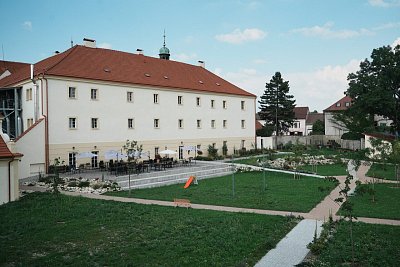 Budoucnost péče o seniory aneb stáří na zámku 