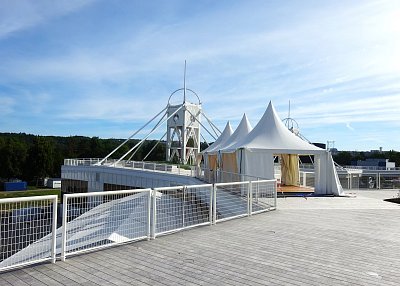 Na terasách Křižíkových pavilonů