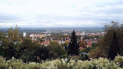 Město