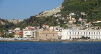 pohled z lodi na hlavní město Zakynthos