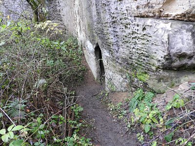 dscn6769-jeskyne-u-krouzku.jpg