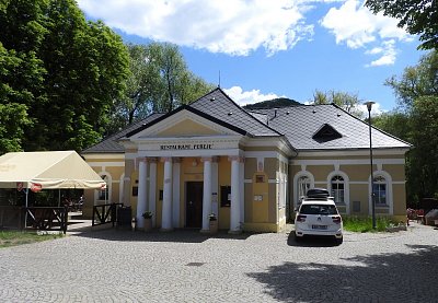 dscn7112-lazne-evzenie.jpg