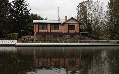 dscn9531-domek-na-ostrove.jpg