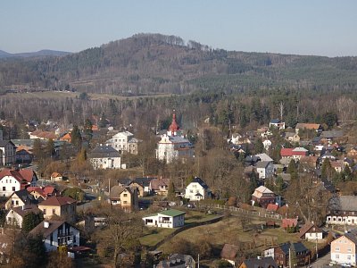 p1170229-sloup-vyhled-od-rozhledny.jpg