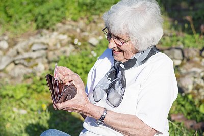 Přes 1 milion důchodců již dostalo svůj důchod dřív, než byli zvyklí