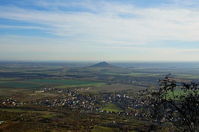 trebenice-a-hazmburk-z-kostalova-1.jpg